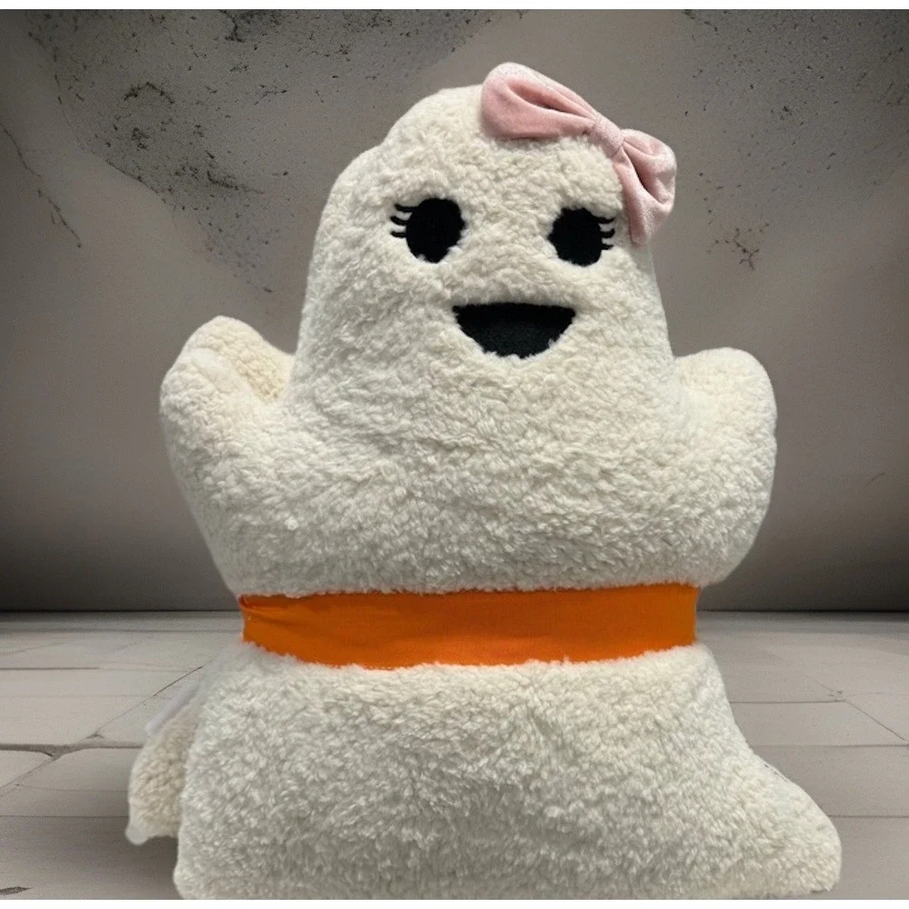 New Novogratz Set Of 3 Halloween Ghost Family Sherpa Throw Pillows Dad Mom Baby